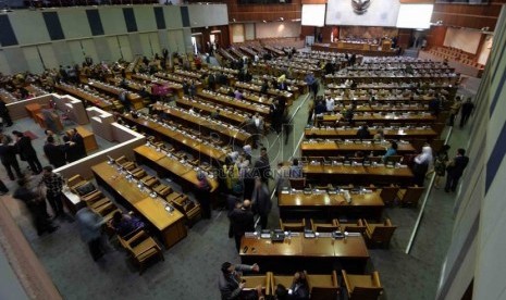 DPR Tandingan dan Ide Perppu MD3 Dinilai Ngawur dan Merusak